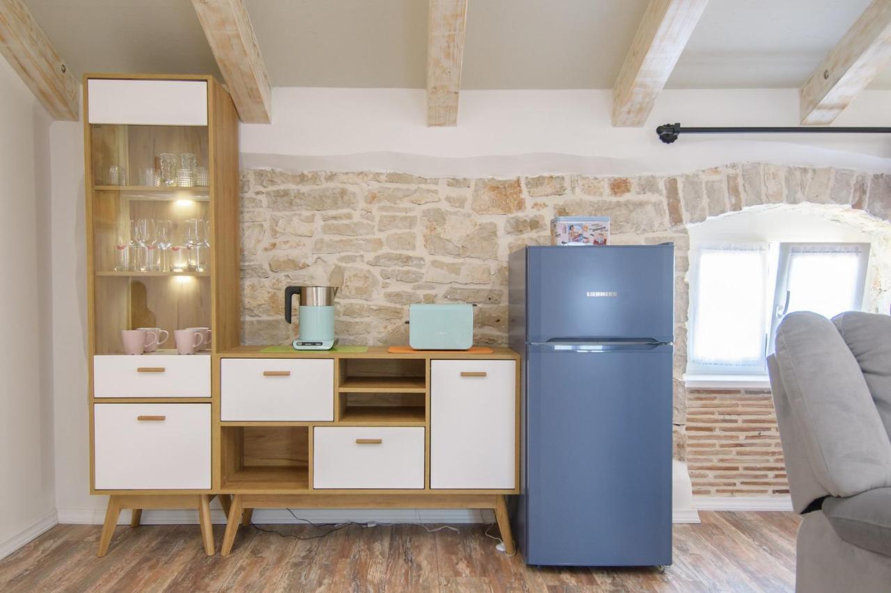Apartment Borgo 8 *