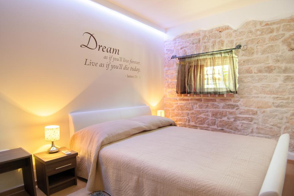 Borgo 8 Apartment *